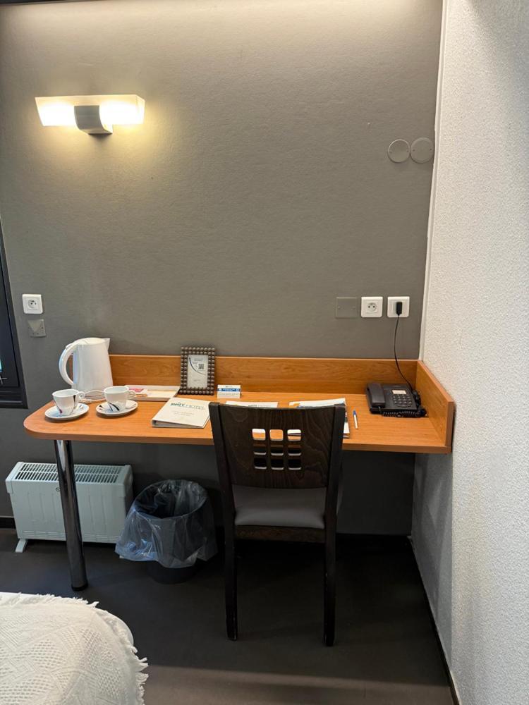 Brit Hotel Besancon L'Horloge Luaran gambar