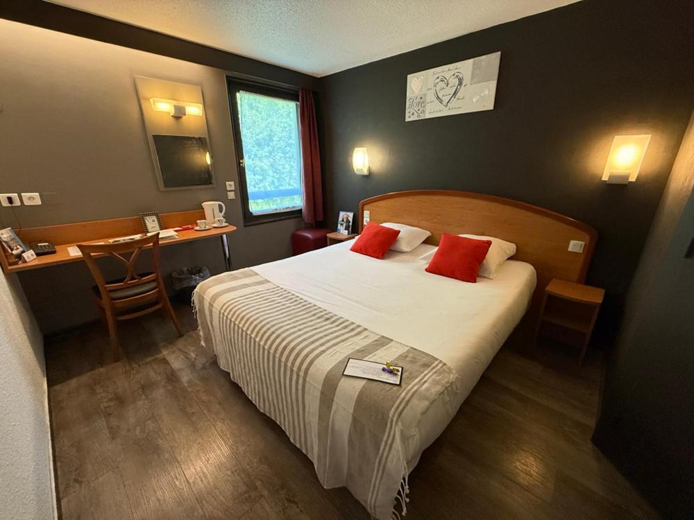 Brit Hotel Besancon L'Horloge Luaran gambar