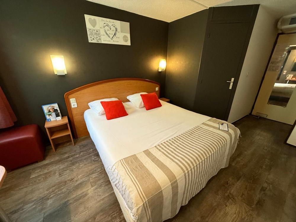 Brit Hotel Besancon L'Horloge Luaran gambar